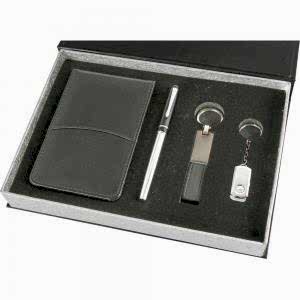 Hediyelik Set ( 25 x 19 x 4 cm )